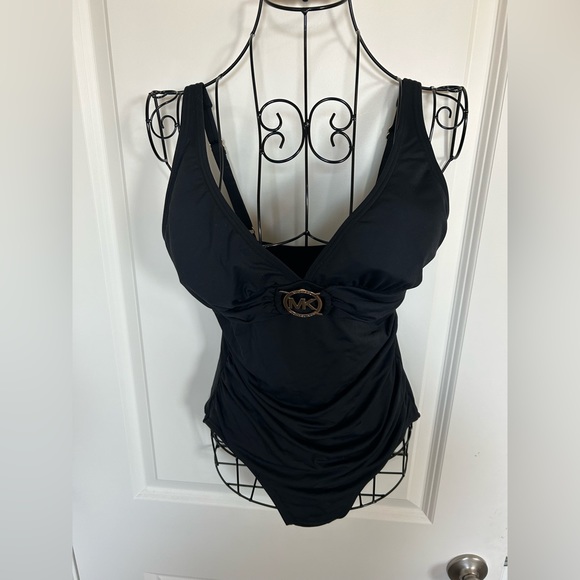 MICHAEL MiCHAEL KORS One Piece - Picture 3 of 15